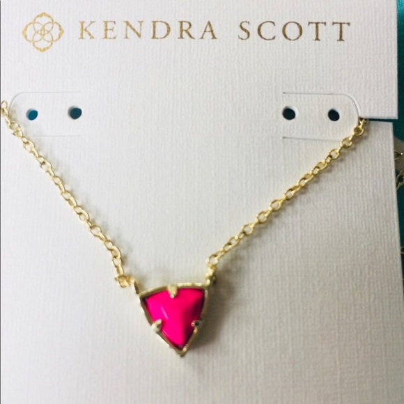 JUST REDUCED NWOT Kendra Scott Perry Necklace Pink - Picture 6 of 6